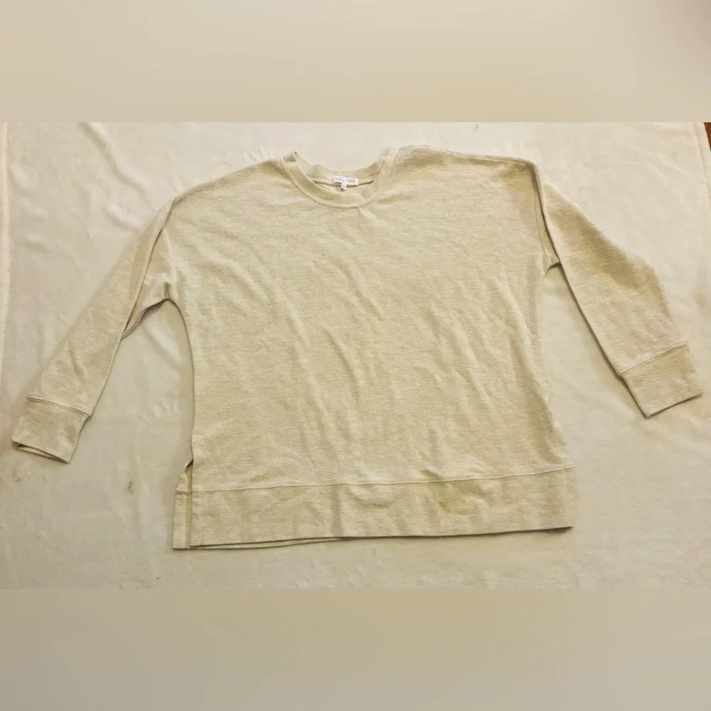 Pretty Rebel Beige/Oatmeal Long Sleeve Top EUC Size Large - Picture 1 of 10